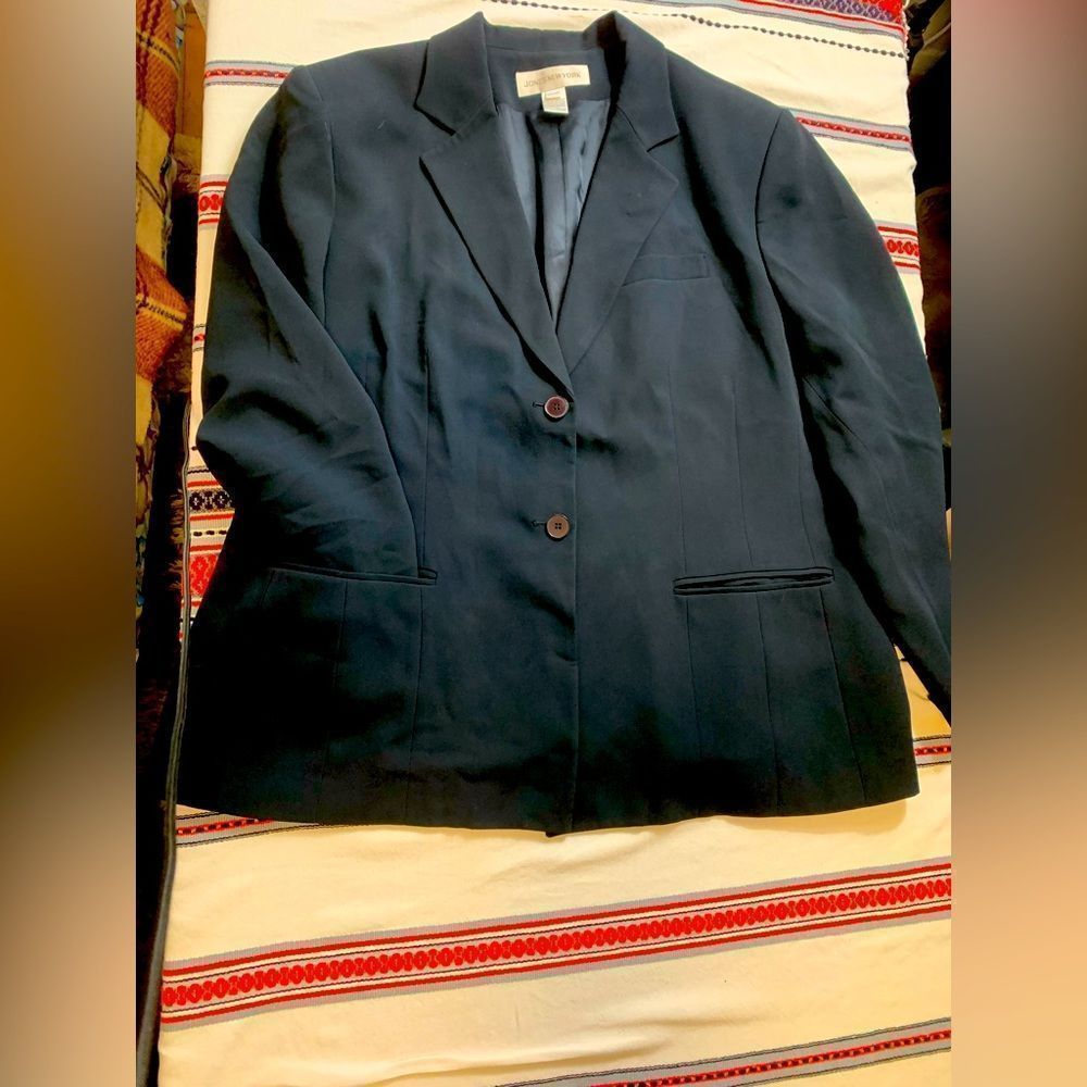 Plus size 20 W Jones New York woman blazer